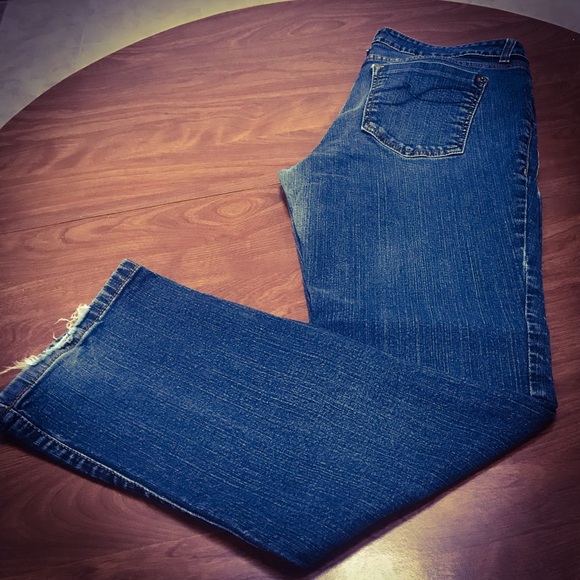 COPY -DKNY Designer Denim Blue Jeans Boot Cut Size 14R - Picture 2 of 7